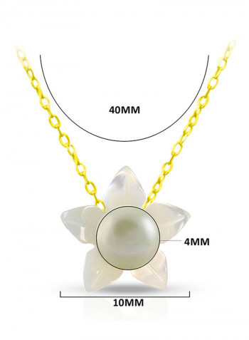 18 Karat Solid Yellow Gold 10 mm Mother Of Pearl Flower Shape With 4 mm Pearl Pendant Necklace
