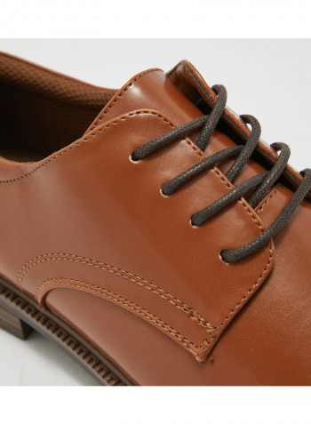 Lace Up Oxford Shoes Brown