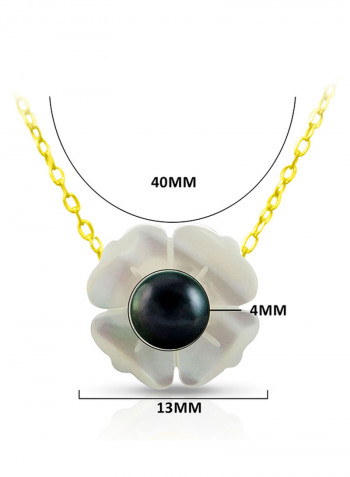 18 Karat Solid Yellow Gold 13 mm Mother Of Pearl Flower Shape With 4 mm Pearl Pendant Necklace