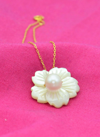 18 Karat Solid Yellow Gold 19 mm Flower Shape Mother Of Pearl With 6-7 mm Pearl Chain Bracelet