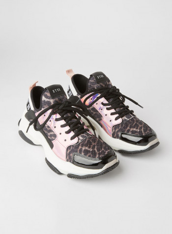 Ajax Contrast Stripe Sneakers Pink