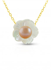 18 Karat Solid Yellow Gold Mother Of Pearl Shell With 4 mm Pearl Pendant Necklace