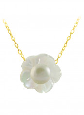 18 Karat Solid Yellow Gold Mother Of Pearl Shell With 4 mm Pearl Pendant Necklace