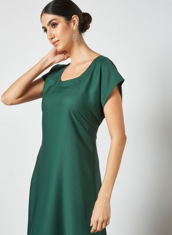 Stylish Scoop Neck Maxi Dress Green