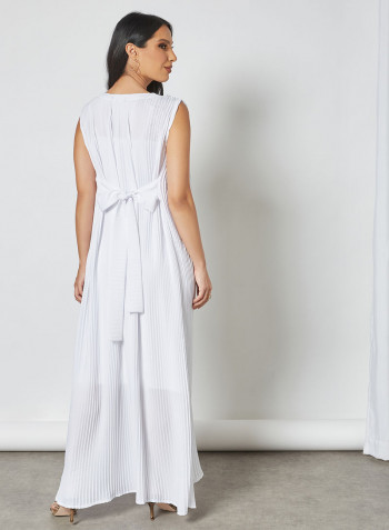 Stylish Scoop Neck Maxi Dress White
