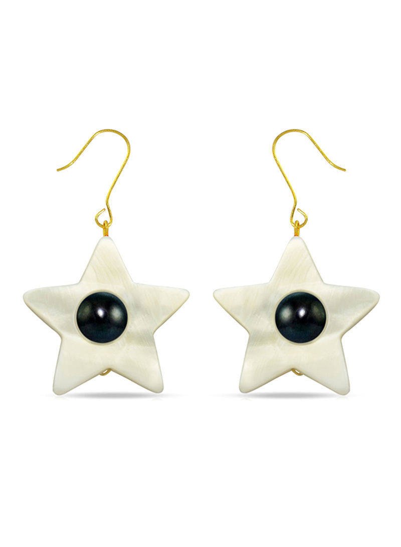 18 Karat Solid Yellow Gold Mother Of Pearl With 6-7 mm Star Shape Pearl Earrings