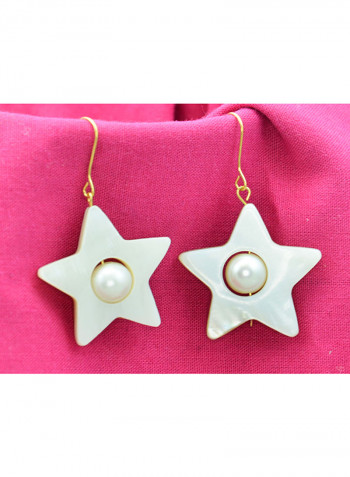 18 Karat Solid Yellow Gold Mother Of Pearl With 6-7 mm Star Shape Earrings