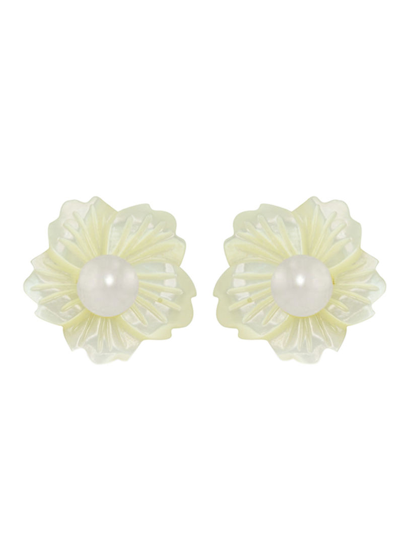 18 Karat Gold Flower Design Mother Of Pearl Earrings