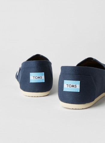 Comfortable Wear Slip-Ons Navy