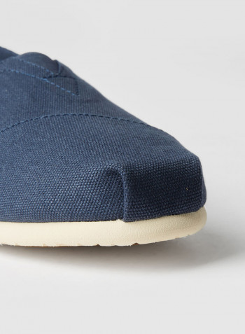 Comfortable Wear Slip-Ons Navy