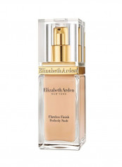 Flawless Finish Perfectly Nude Makeup SPF15 Nude Beige