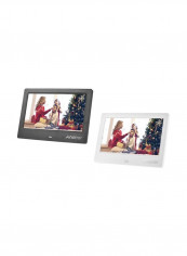 Compact Digital LED Photo Frame With Remote White