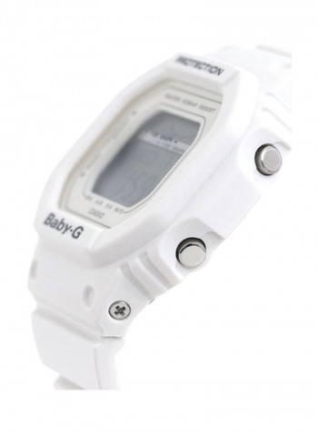 ساعة بيبي-جي رقمية ومقاومة للماء طراز BLX-560-7DR للنساء
