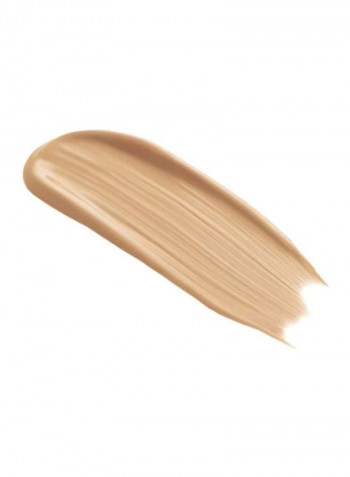 Ultra HD Fluid Foundation Y235 Ivory Beige