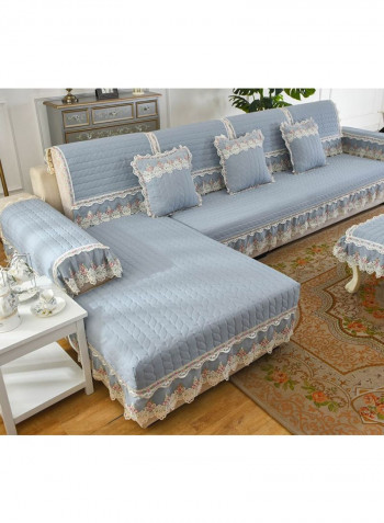 Floral Simple Style Quilted Sofa Slipcover Blue/White