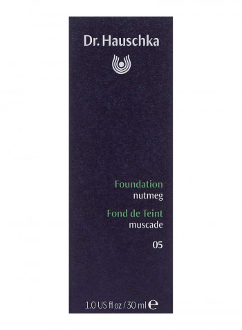 Flawless Liquid Foundation 05 Nutmeg