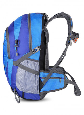 Backpack With Rain Cover
