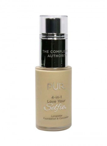 4-in-1 Love Your Selfie Longwear Foundation And Concealer LG2 Fair Ivory