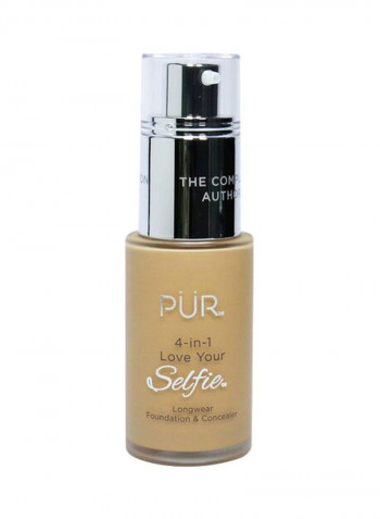 4-In-1 Love Your Selfie Longwear Foundation And Concealer TP1 Latte